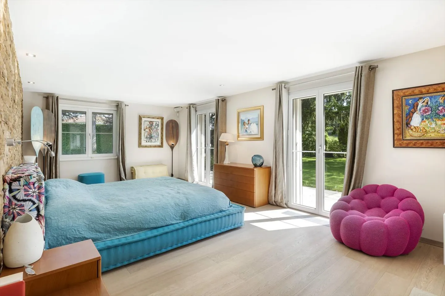 15 min from downtown Lausanne: In absolute calm, master house of 450 m² - Photo 8 of 13