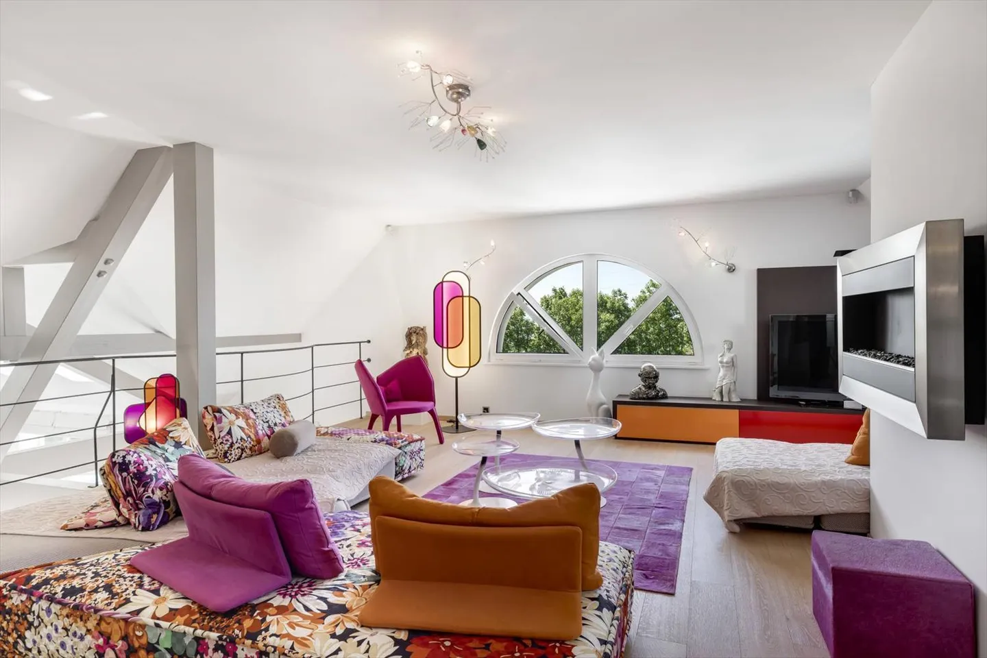 15 min from downtown Lausanne: In absolute calm, master house of 450 m² - Photo 10 of 13