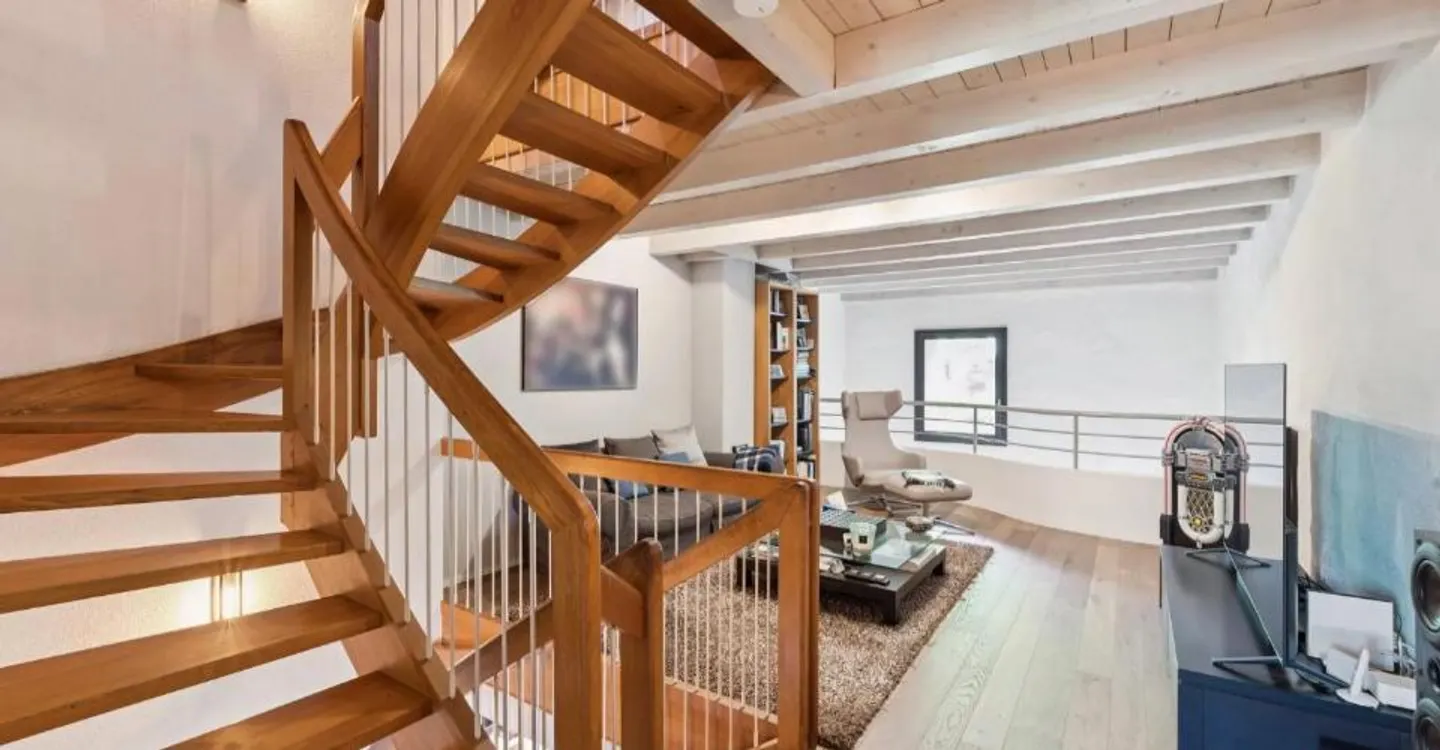 Casa ristrutturata in un complesso agricolo - Foto 7 di 13