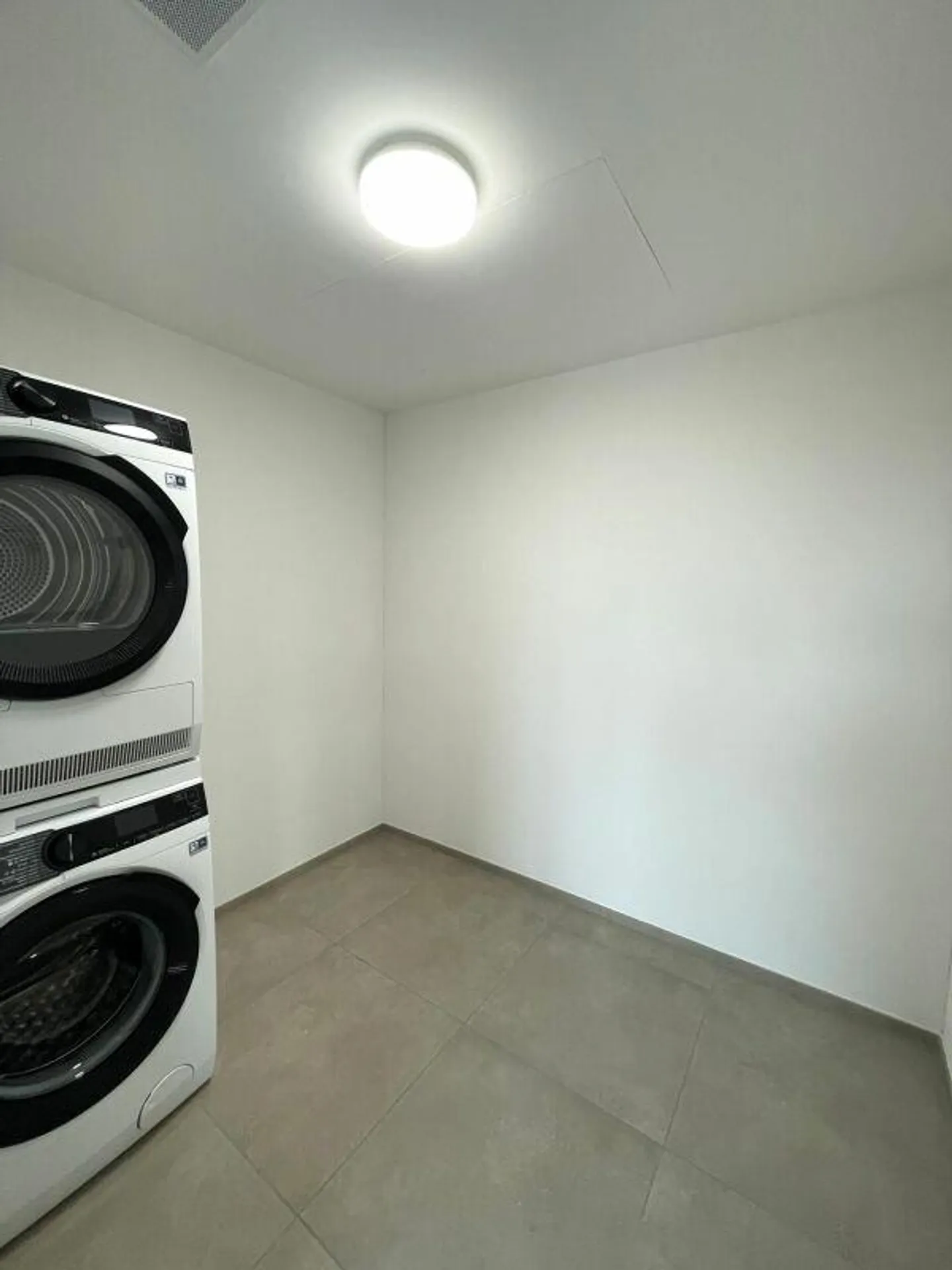 Appartement moderne au centre de Dagmersellen - Photo 7 sur 10