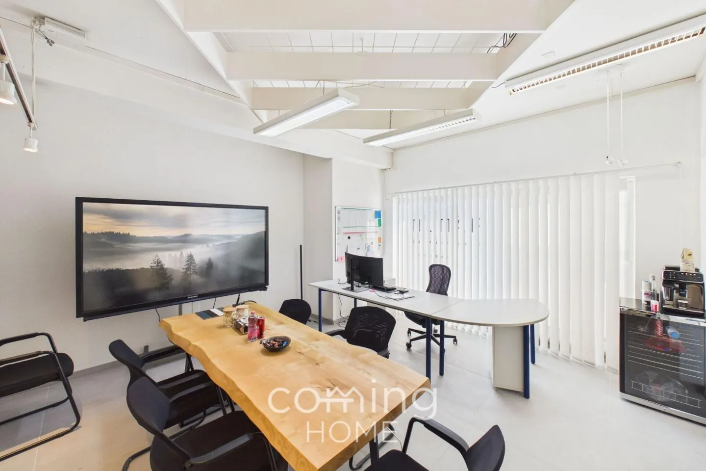 Laboratorio commerciale a Luterbach - funzionale, flessibile e con 15 posti auto all'aperto - Foto 2 di 13