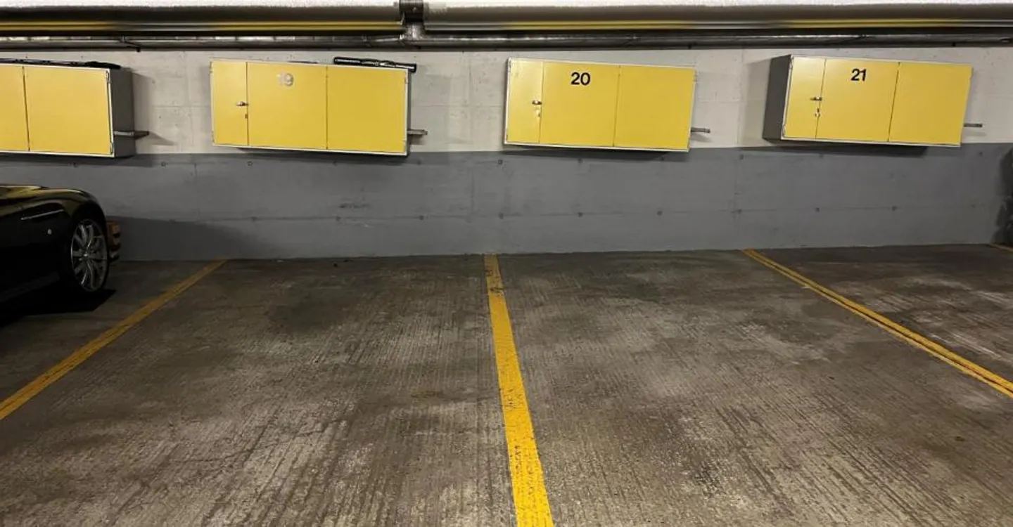 Places de stationnement à louer - Photo 3 sur 3