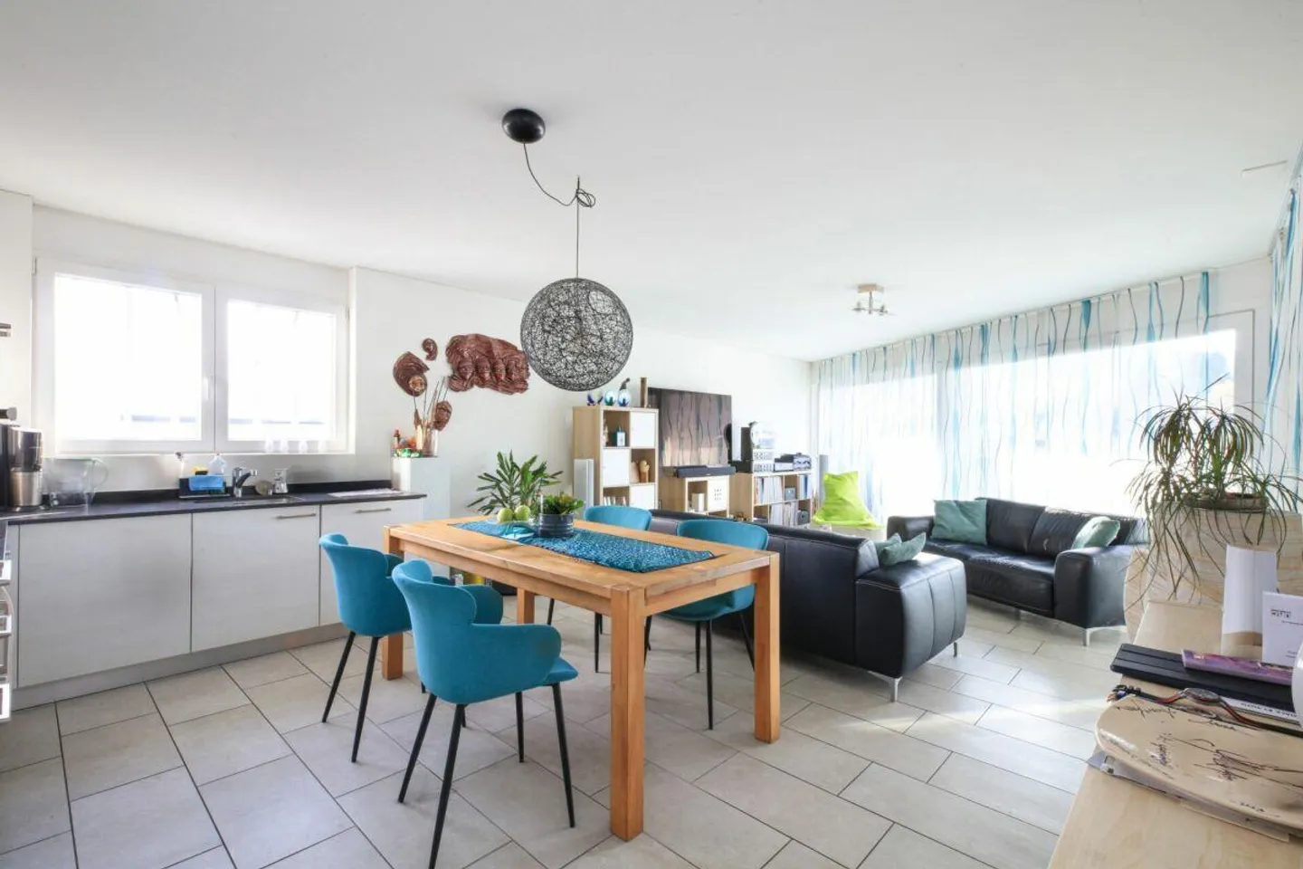 LOSONE - Moderno appartamento all'ultimo piano - Foto 5 di 11