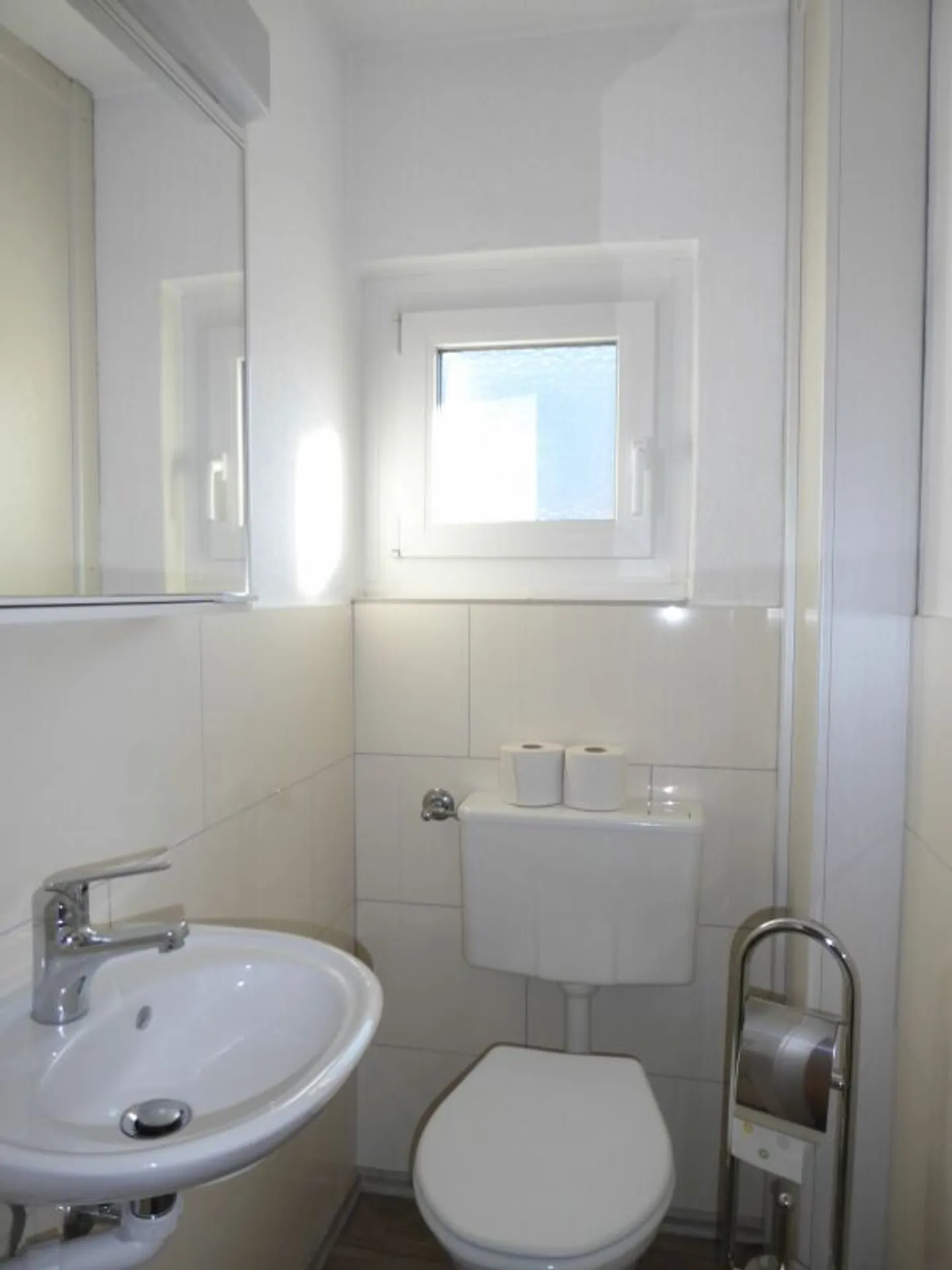 Detached 7 1/2-room single-family house with land reserve - Photo 14 of 21