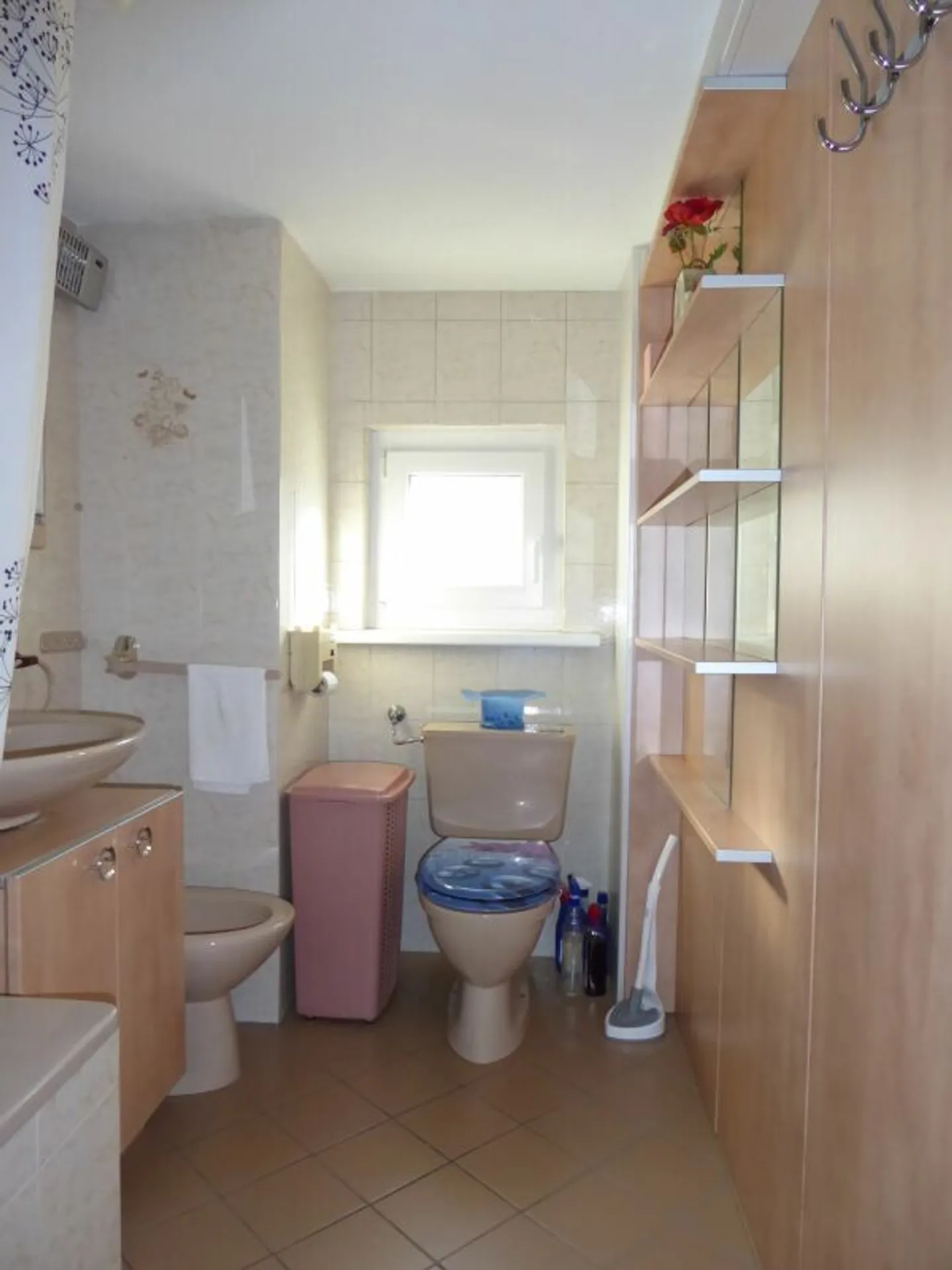 Detached 7 1/2-room single-family house with land reserve - Photo 15 of 21