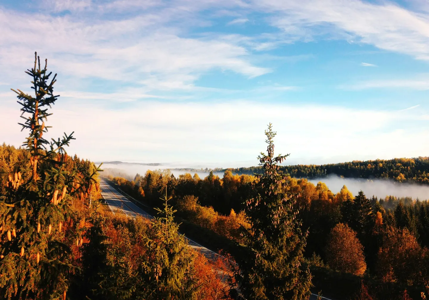 Moderner Duplex mit Pool und Aussicht - Foto 1 von 5