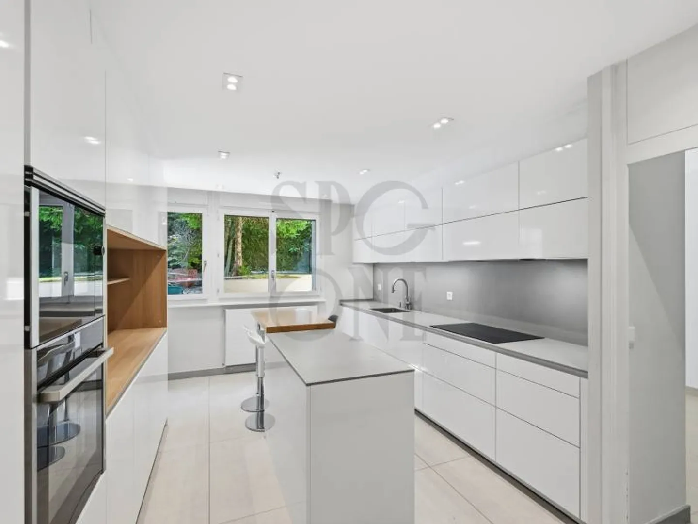 Townhouse in the heart of Champel with garden and terraces - Photo 4 of 7