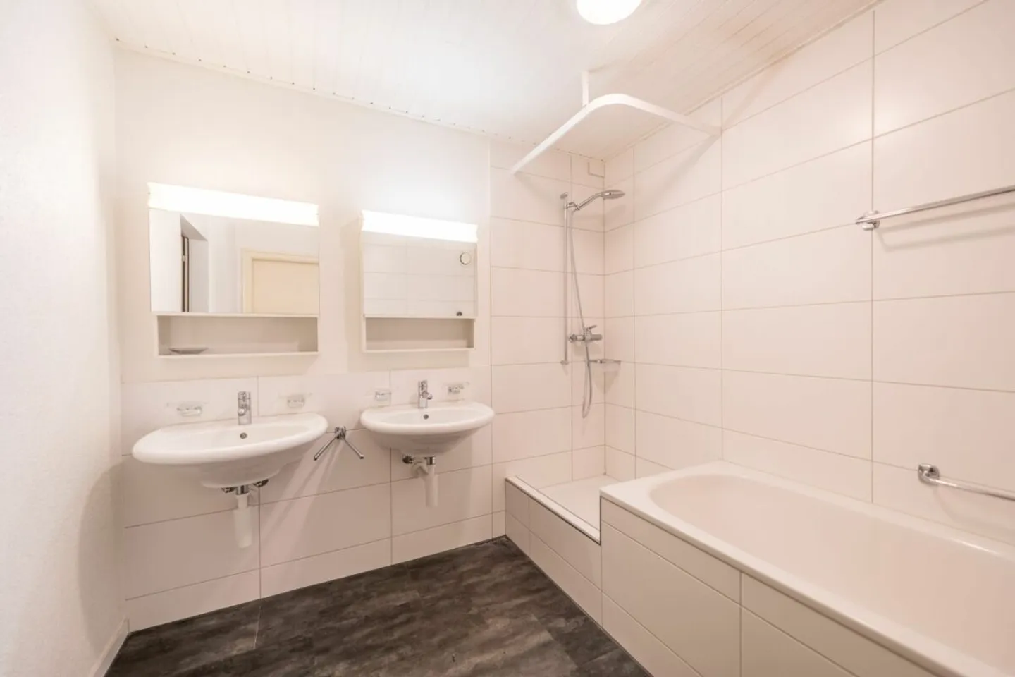 Investment with Style - Fully Rented Multi-Family House with 4.95% Yield - Photo 16 of 22