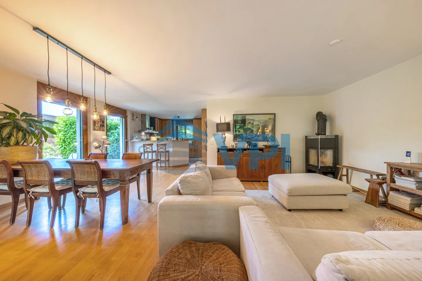 Wunderschönes Haus mit unabhängigem Studio in Vessy - Foto 2 von 11