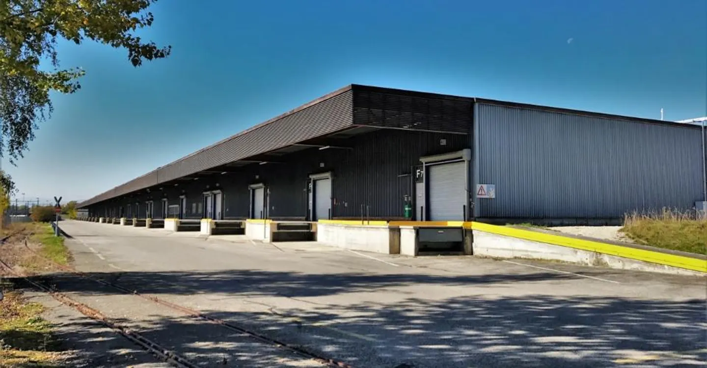 Localizzazione strategica - Hall logistica 4.530m² - Foto 2 di 7