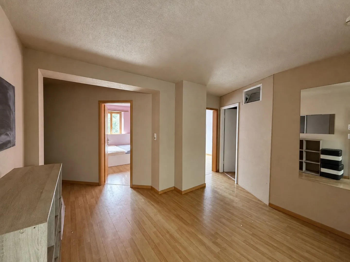 Renovation-Required Residential/Commercial Building in the Heart of Olten - Photo 10 of 17
