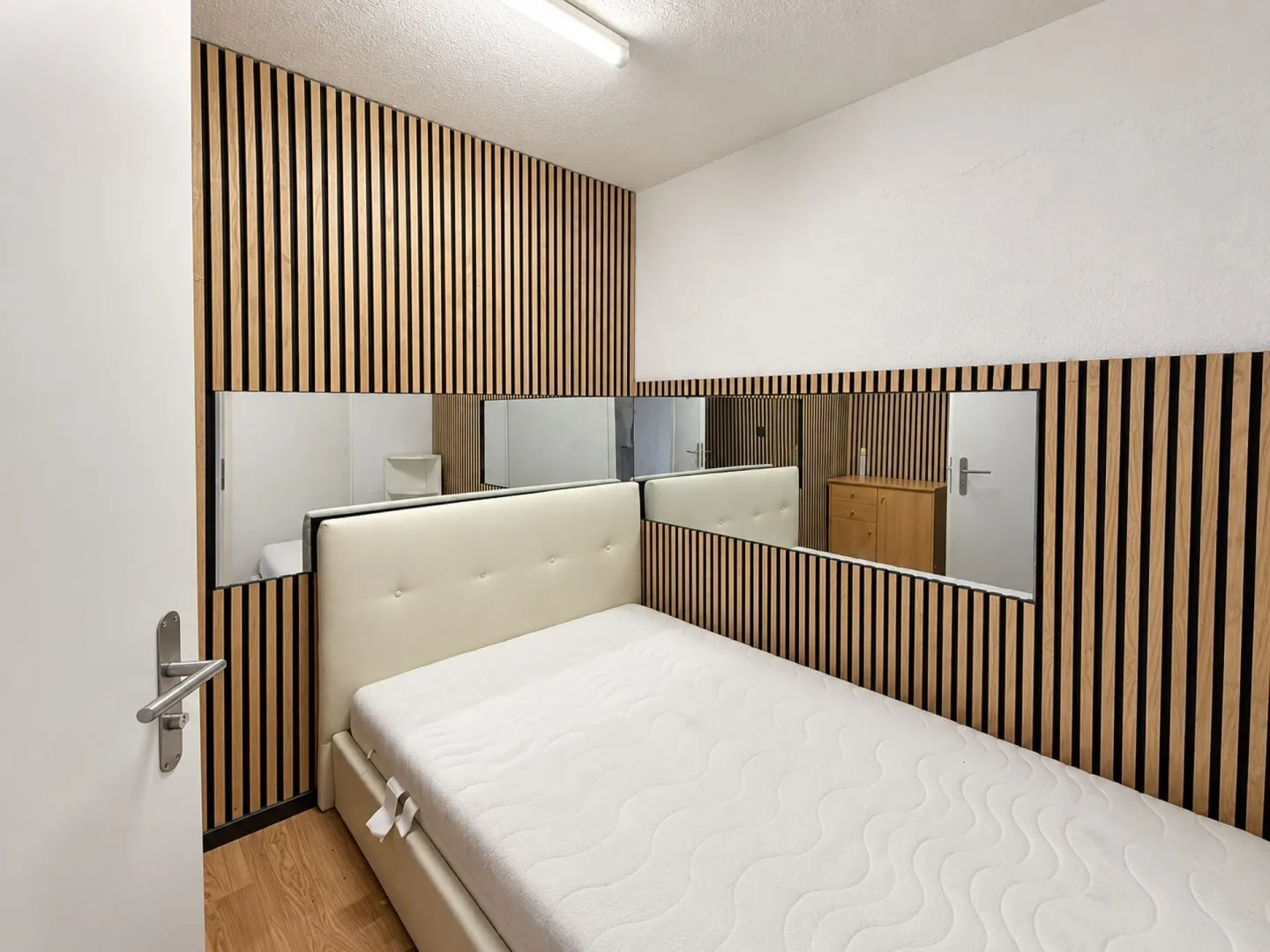 Renovation-Required Residential/Commercial Building in the Heart of Olten - Photo 11 of 17