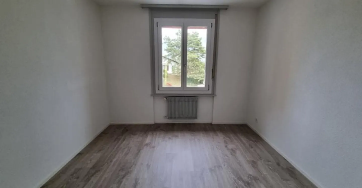 01166 - Appartamento 2 locali - Rue de Beau-Site 20 - BOLE - Foto 2 di 4