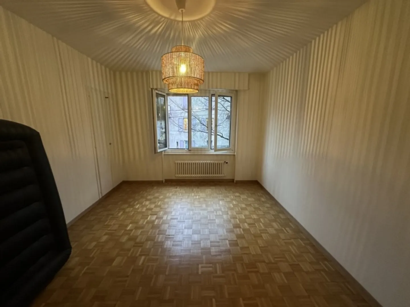 «Charmante 2.5-Zimmer-Wohnung in der Nähe des Stadtzentrums von Lausanne» - Photo 1 sur 5