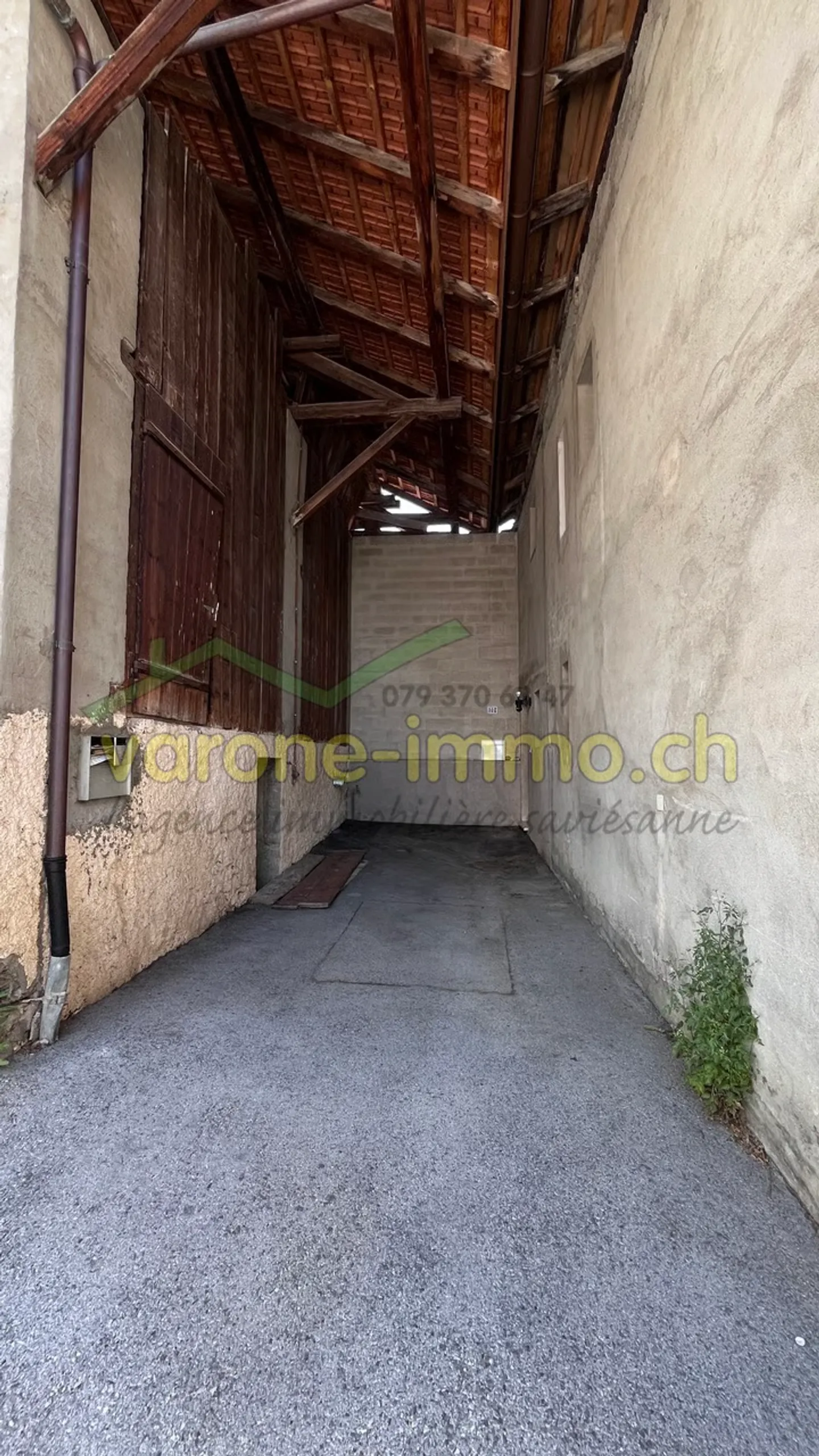 Charmantes Dorfhaus mit Scheune - Foto 10 von 13