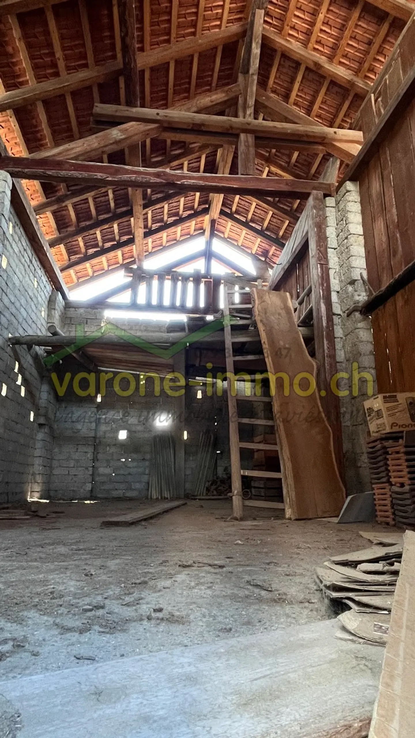 Charmantes Dorfhaus mit Scheune - Foto 12 von 13