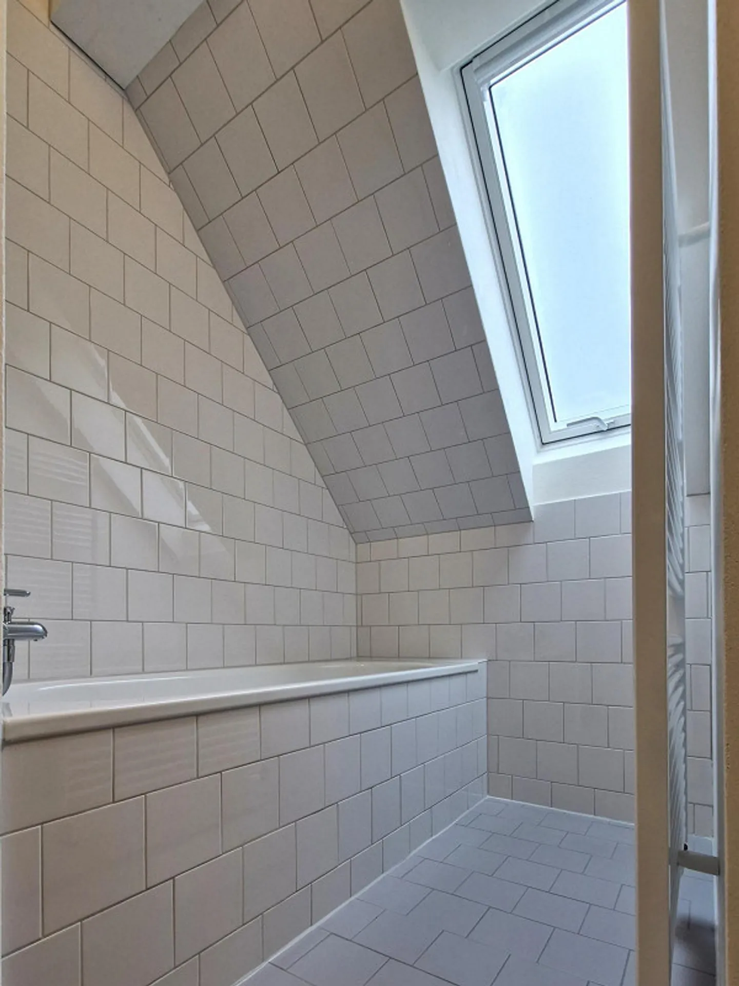 Maisonette de 4 pièces - nouvellement construite, Zurich-Höngg - Photo 10 sur 14