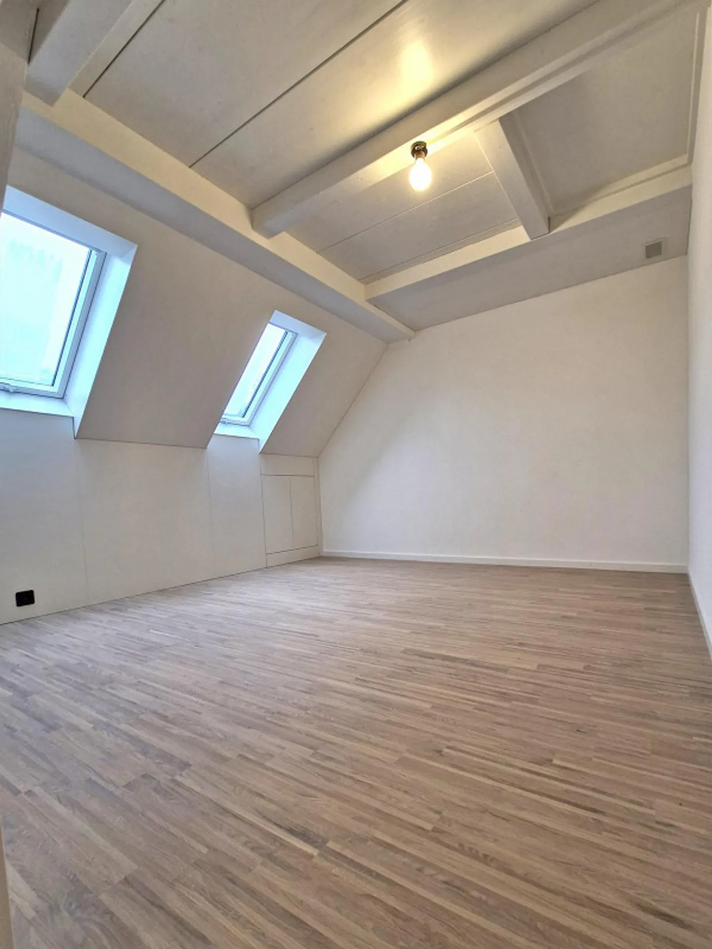 Maisonette de 4 pièces - nouvellement construite, Zurich-Höngg - Photo 11 sur 14