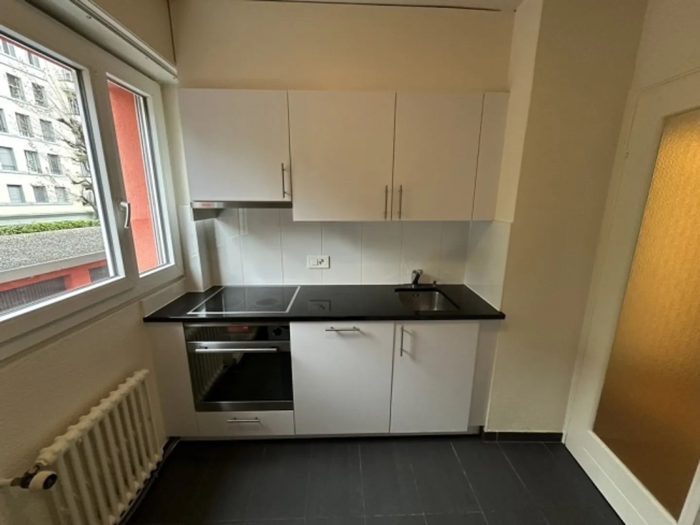 «Charmante 2.5-Zimmer-Wohnung in der Nähe des Stadtzentrums von Lausanne» - Photo 2 sur 5