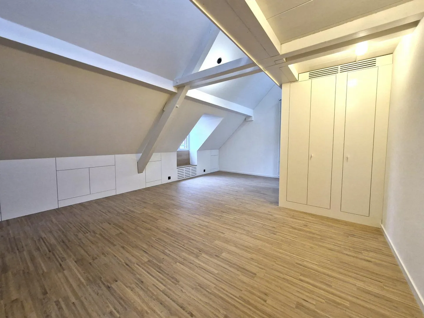 Maisonette de 4 pièces - nouvellement construite, Zurich-Höngg - Photo 4 sur 14