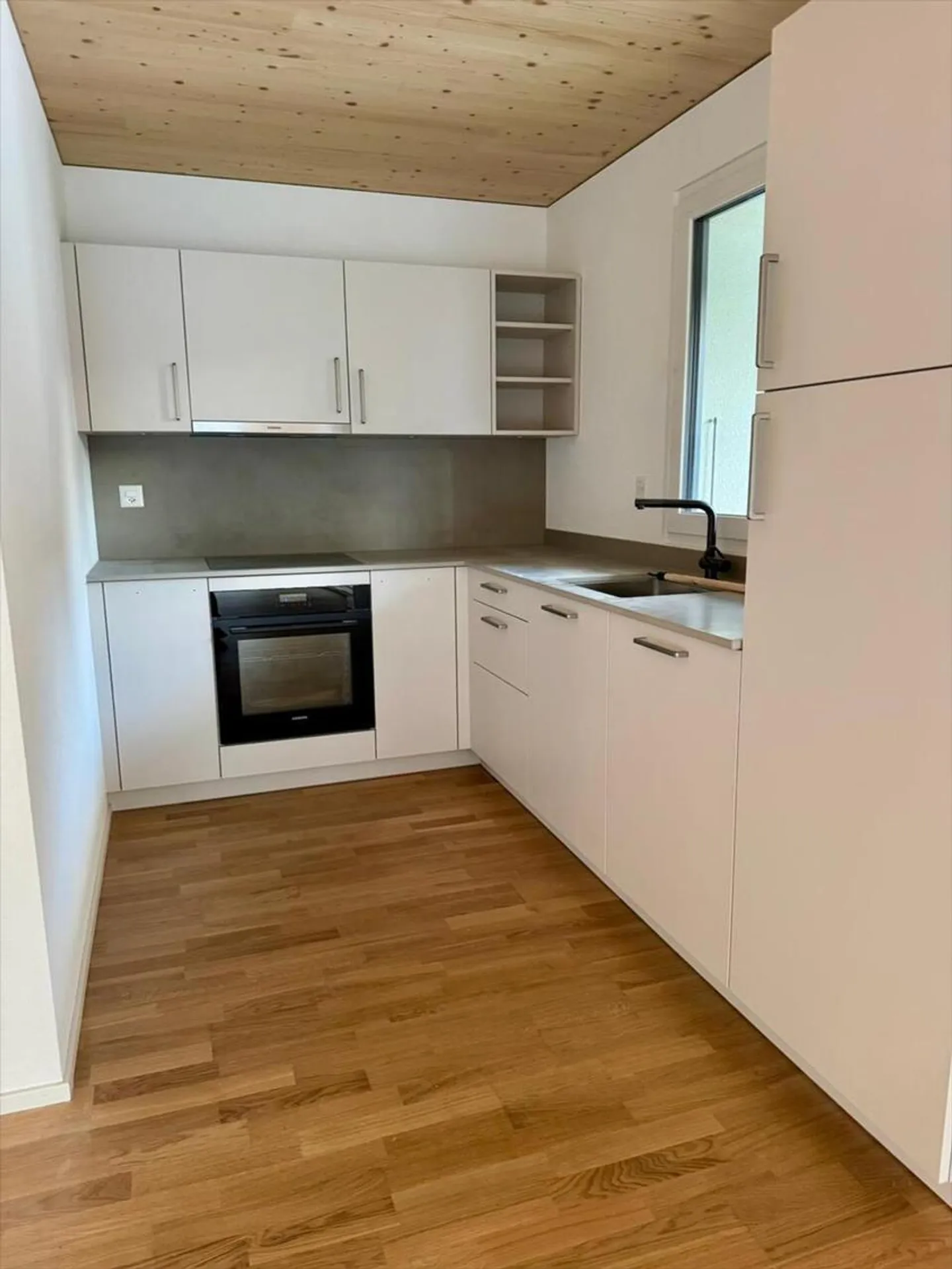 Neue Wohnung mit Grossem Balkon - Foto 2 von 6