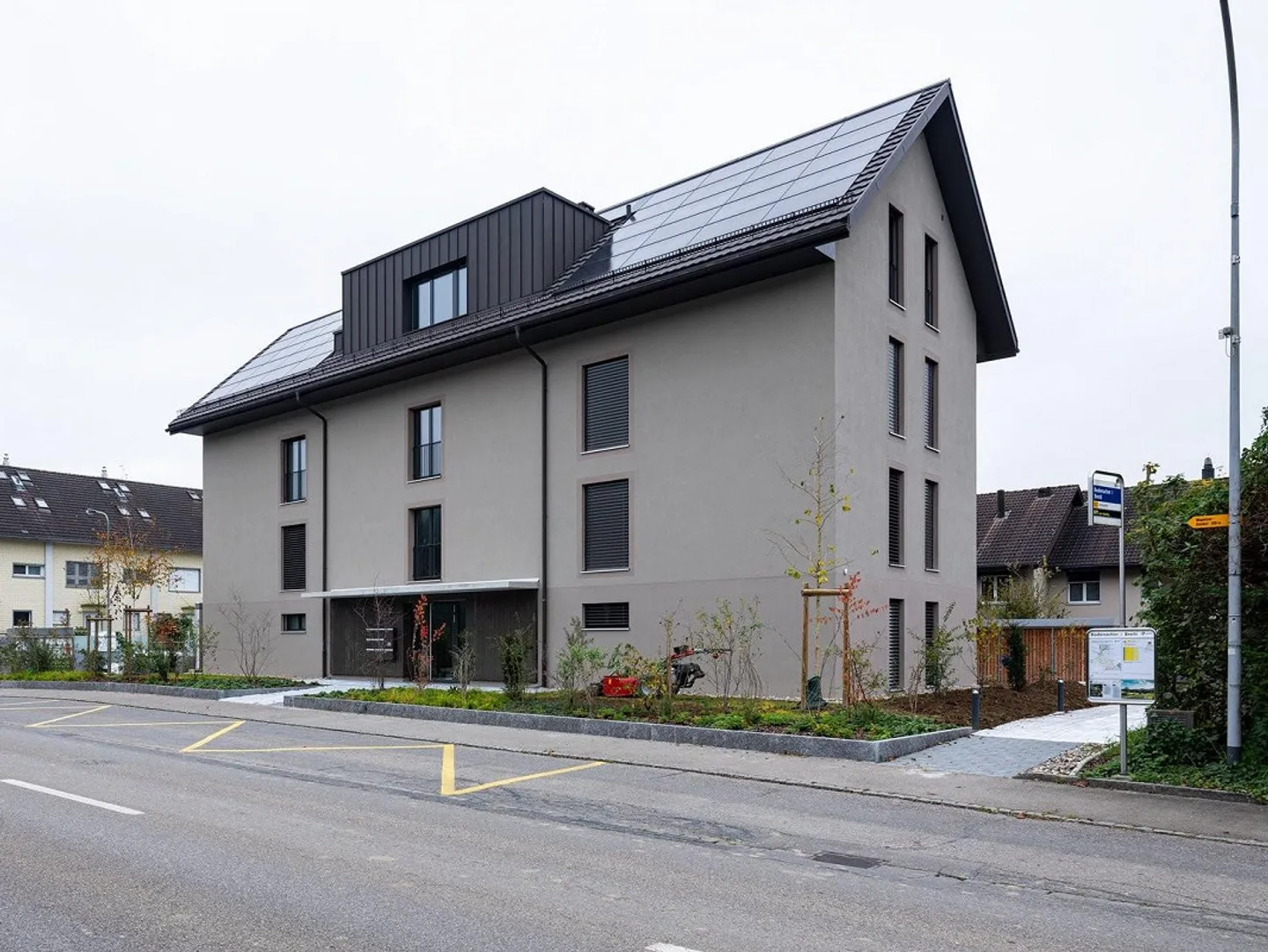 Appartements de location modernes au centre du village de Künten - Photo 1 sur 8