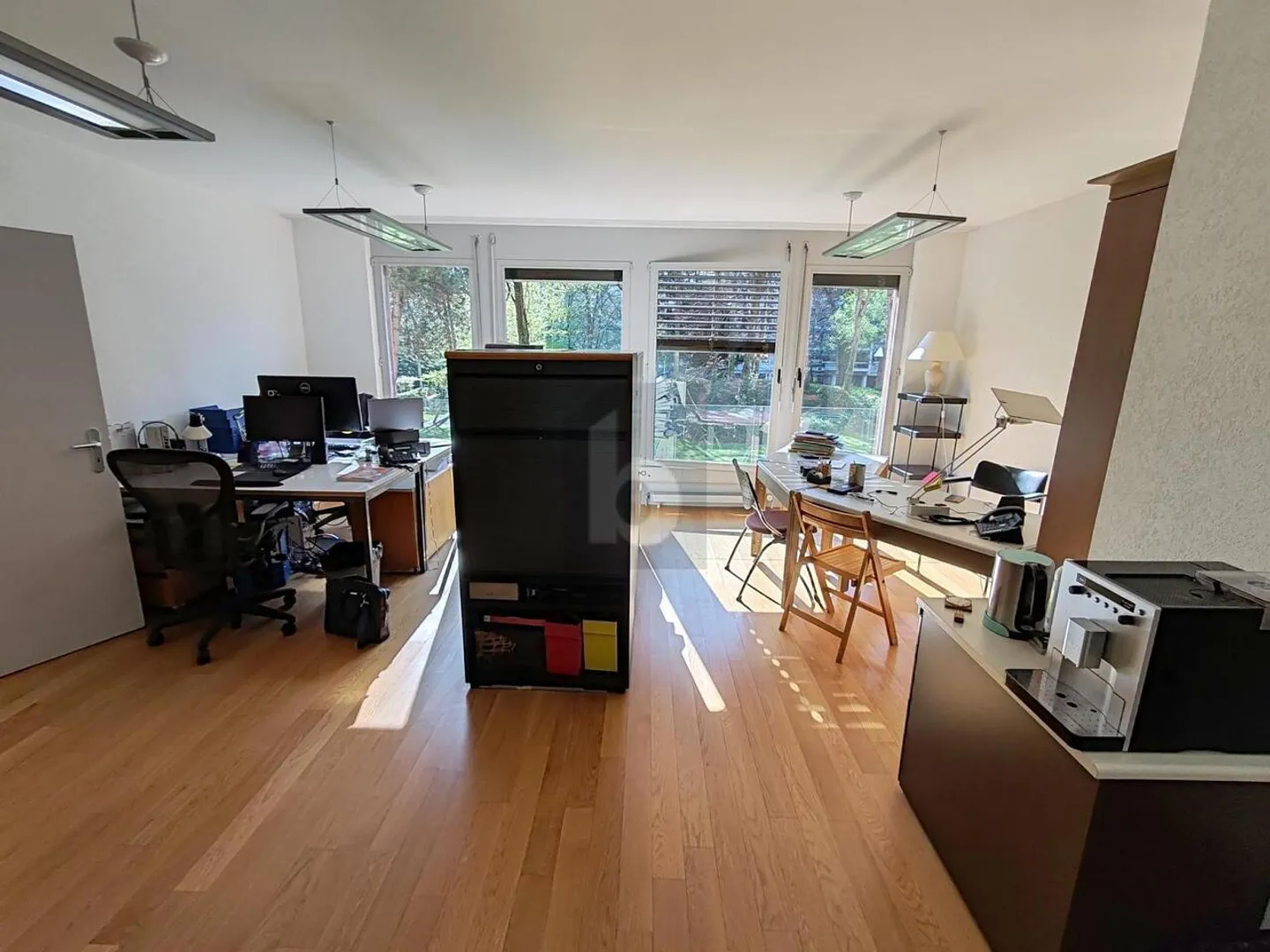 Bureau à louer - Photo 1 sur 3