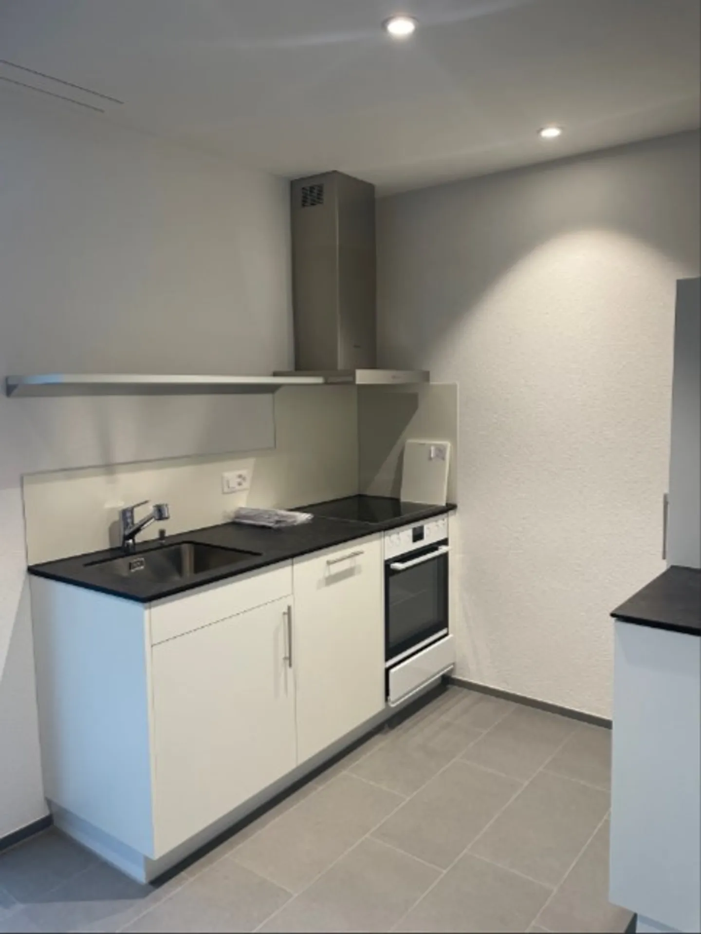 1-room apartment - Photo 3 of 7