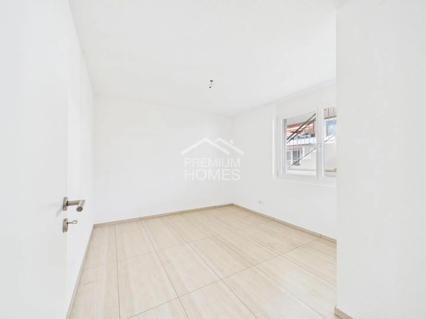 Living comfort in an attractive location - Photo 6 of 8