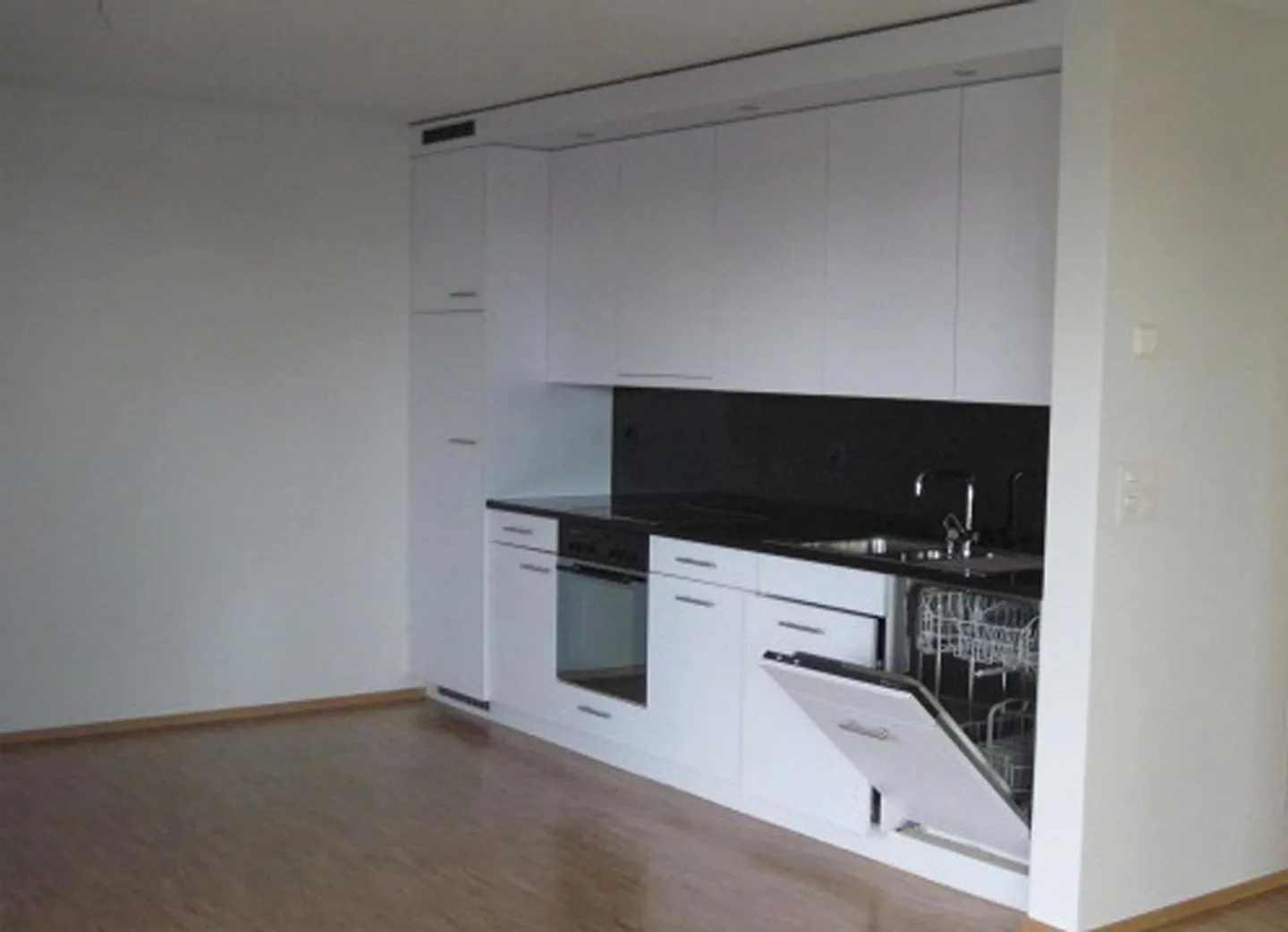 Appartement 2.5 pièces - Photo 1 sur 7