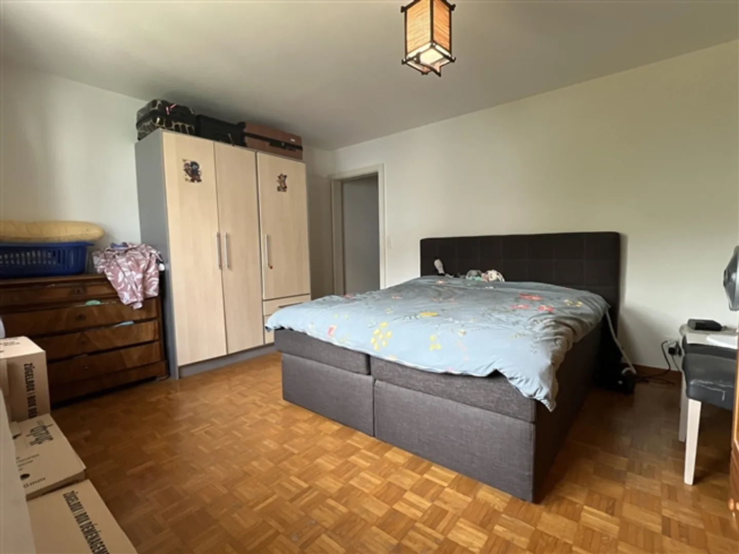 Bell'appartamento spazioso con vista libera - Foto 8 di 11