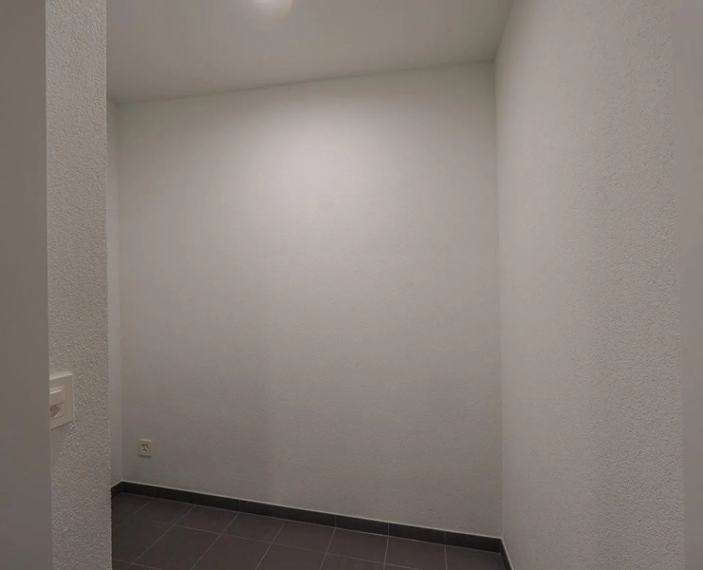 ERSTVERMIETUNG IN LIESTAL - jede Wohnung mit eigenem Waschturm - Foto 5 von 11