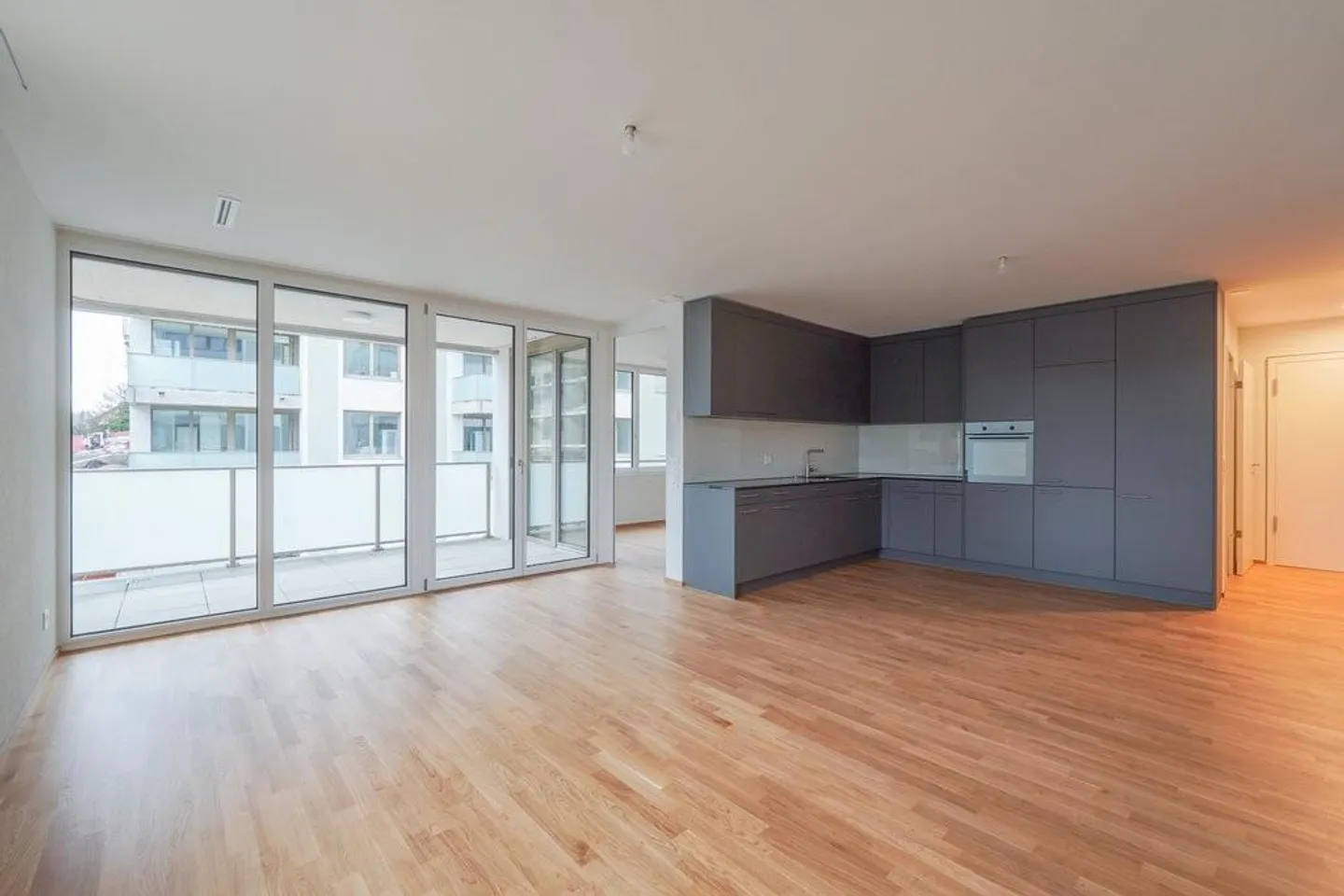 ERSTVERMIETUNG IN LIESTAL - jede Wohnung mit eigenem Waschturm - Foto 8 von 11