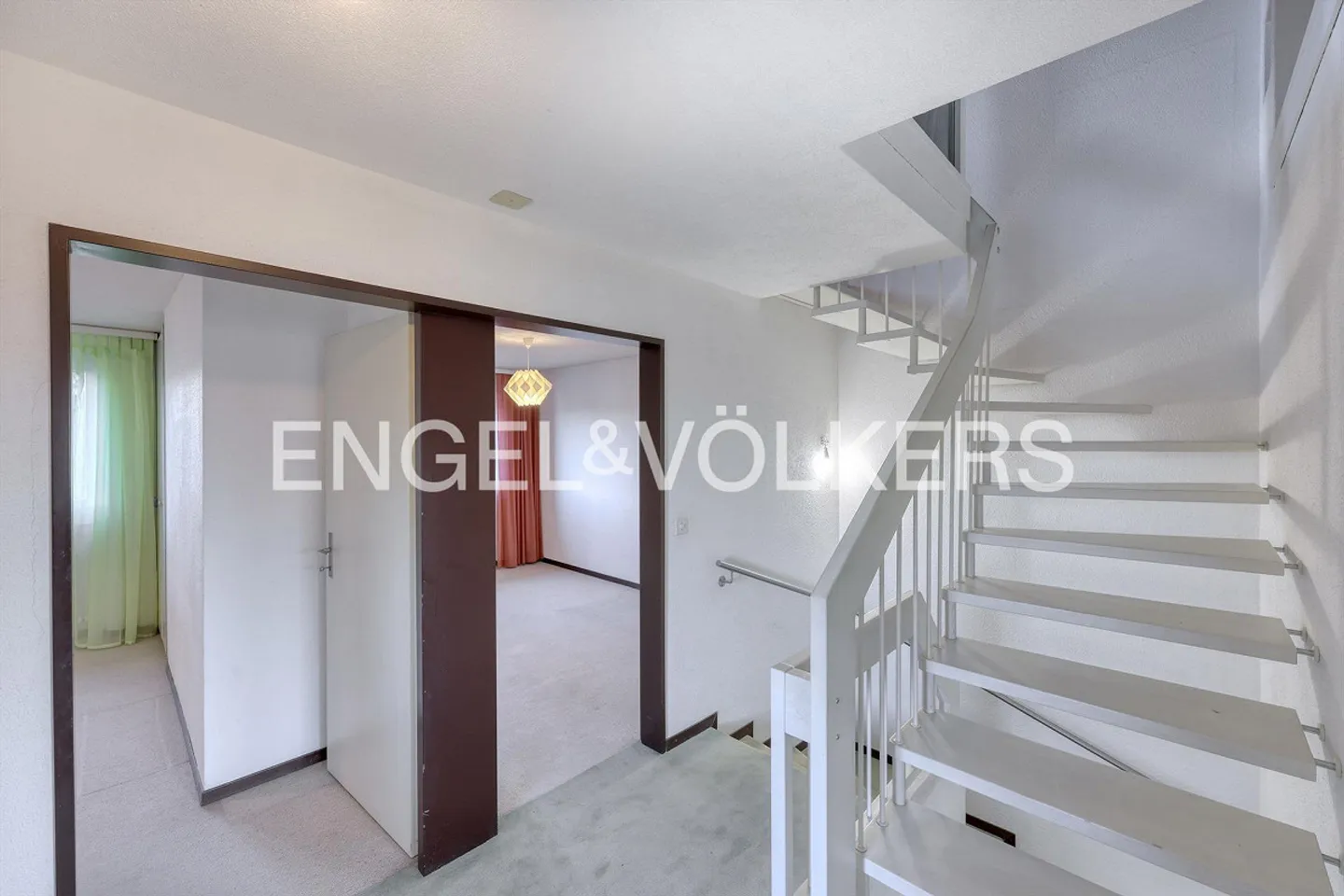 Geräumiges Reihenhaus in der Natur - Foto 5 von 12