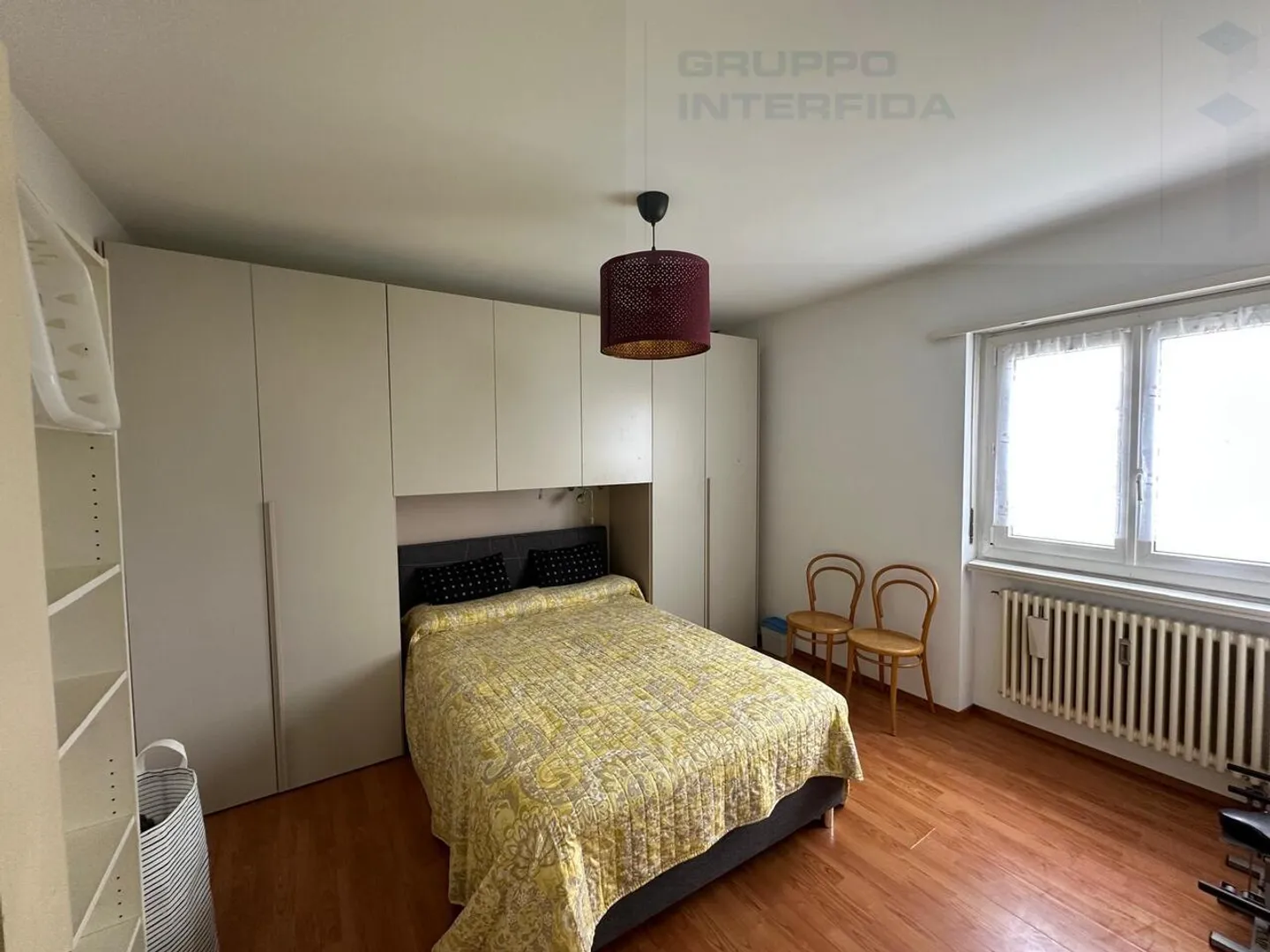 Komfortables 2.5-Zimmer-Apartment mit Terrasse in Stabio - Foto 4 von 5