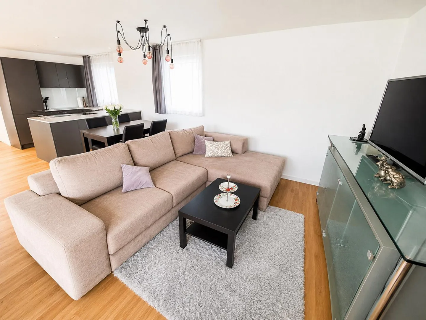 Stylische 2.5 Zimmer Neubauwohnung - Foto 3 von 9
