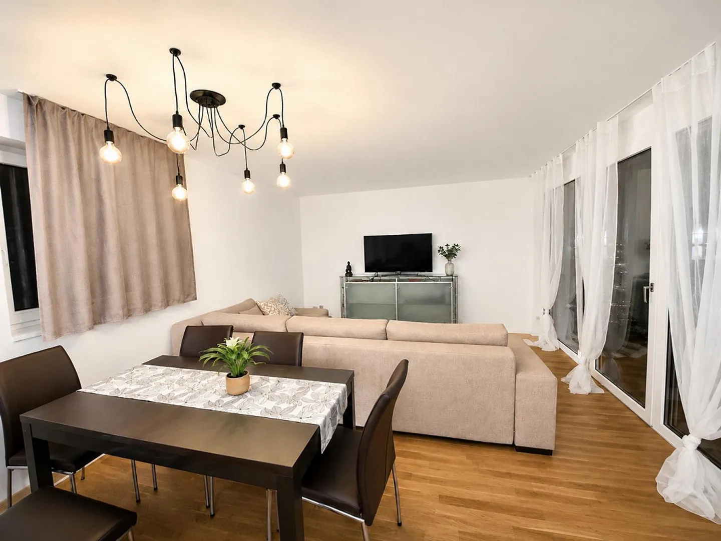 Stylische 2.5 Zimmer Neubauwohnung - Foto 4 von 9