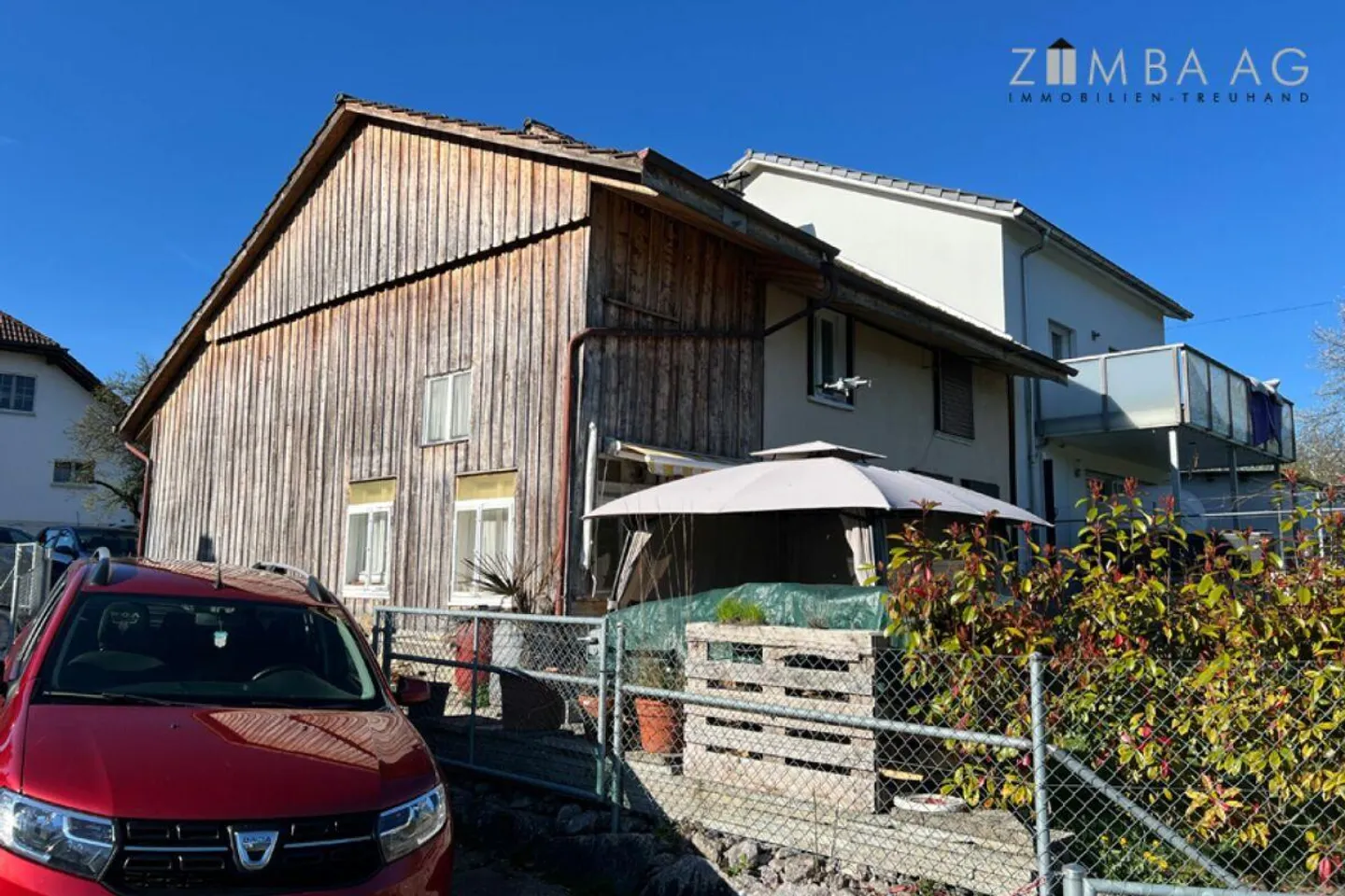 Charmantes Einfamilienhaus mit Garten - Foto 4 von 16