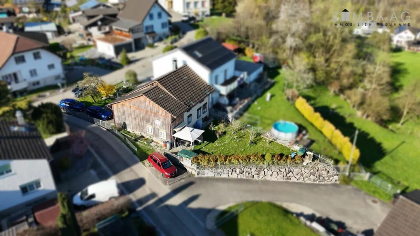 Charmantes Einfamilienhaus mit Garten - Foto 8 von 16