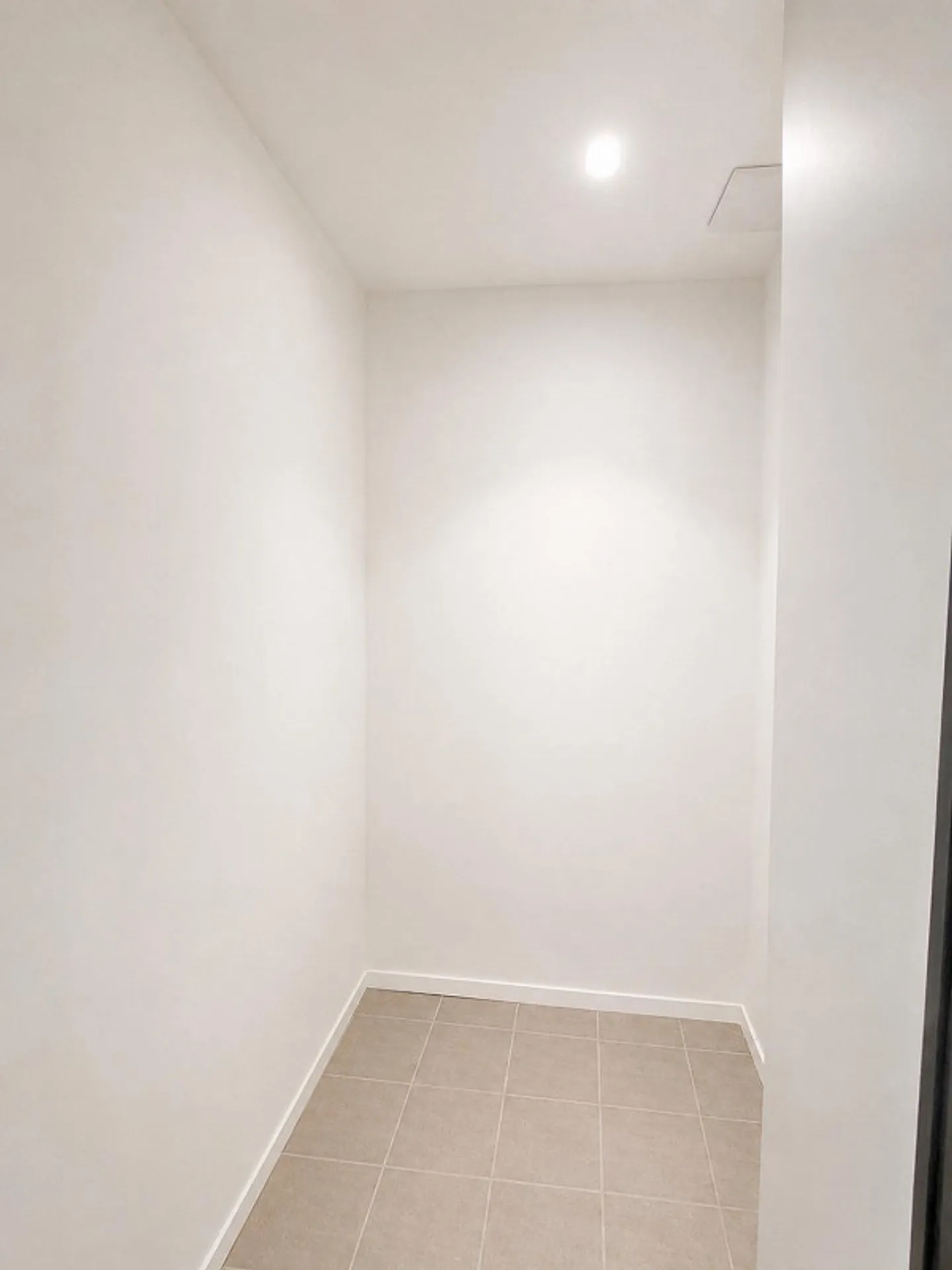 Stylische 2.5 Zimmer Neubauwohnung - Foto 8 von 9
