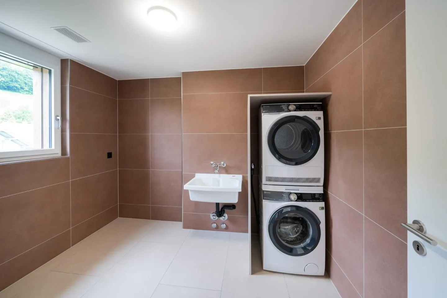 Moderne Attikawohnung in Huttwil - Foto 7 von 11