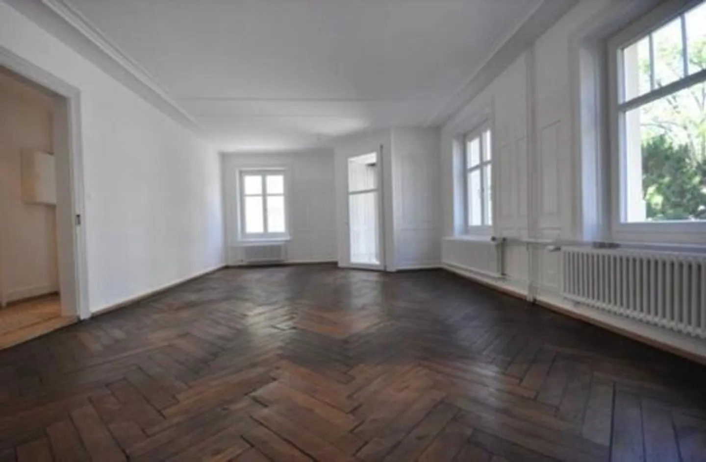 Appartement 3 pièces au rez-de-chaussée surélevé - Photo 2 sur 6