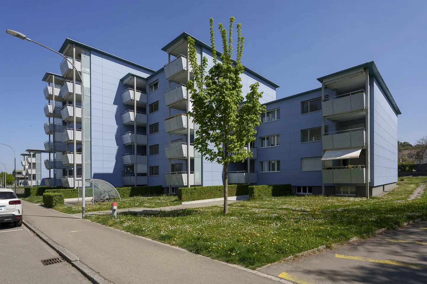 Tolle Genossenschaftswohnung in Bachenbülach sucht Sie! - Foto 1 von 8