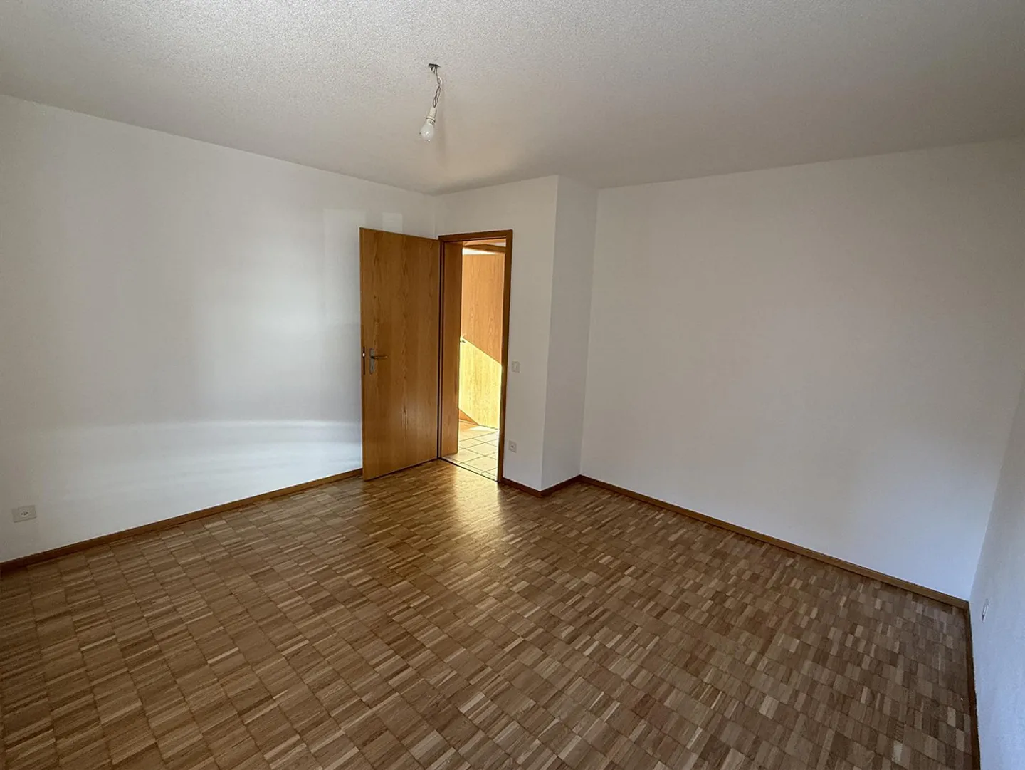 Helles 4,5-Zimmer-Apartment (105 m²) in Pregassona. - Foto 5 von 10