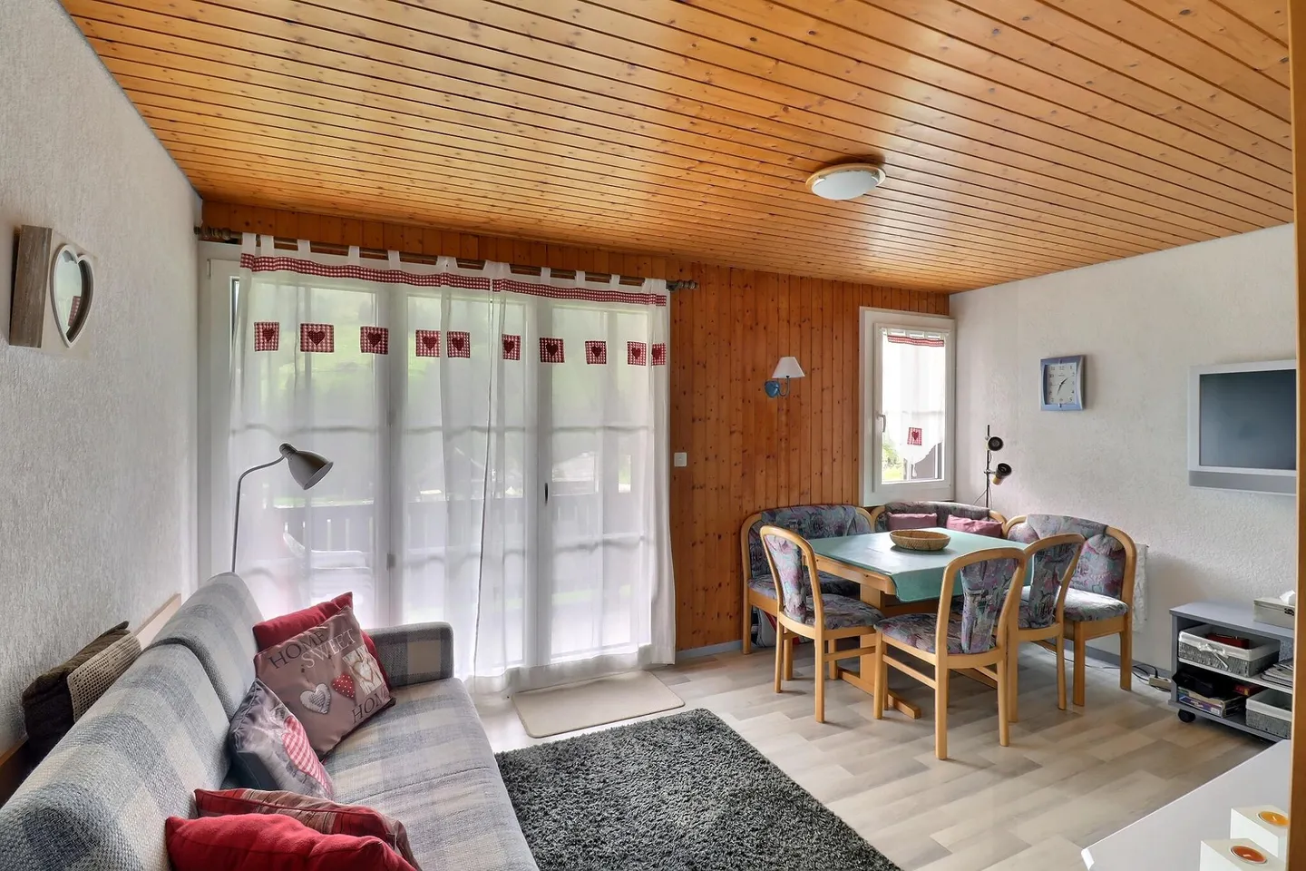 Incantevole appartamento di 2,5 stanze ai piedi del Moléson! - Foto 2 di 13