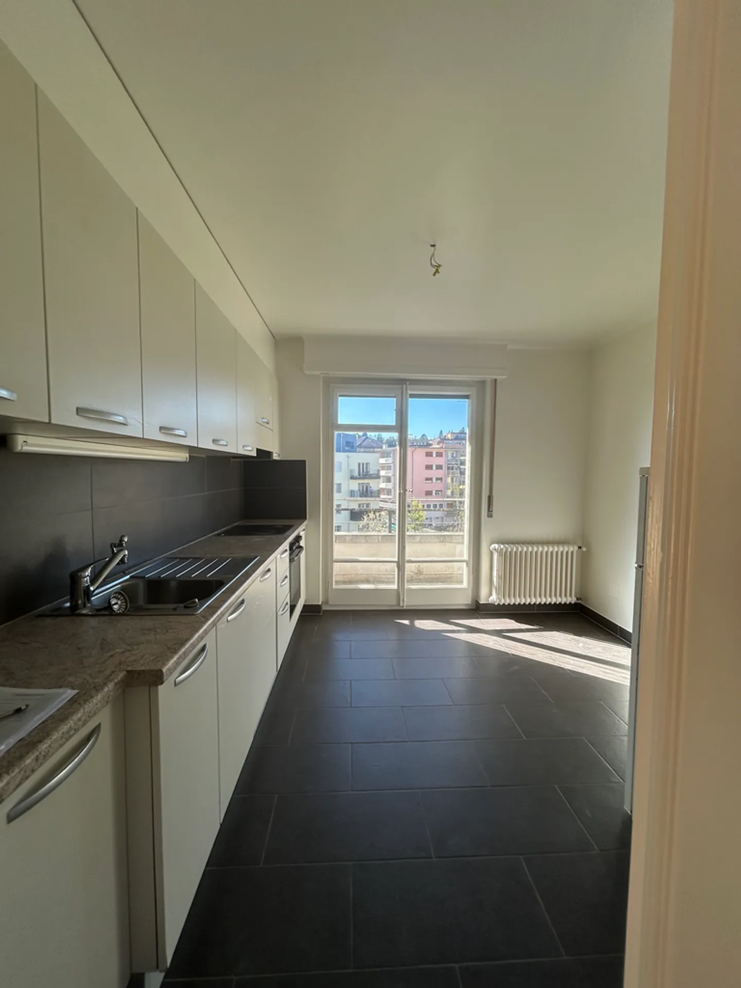 Appartement Charmant à Chailly - Photo 3 sur 12