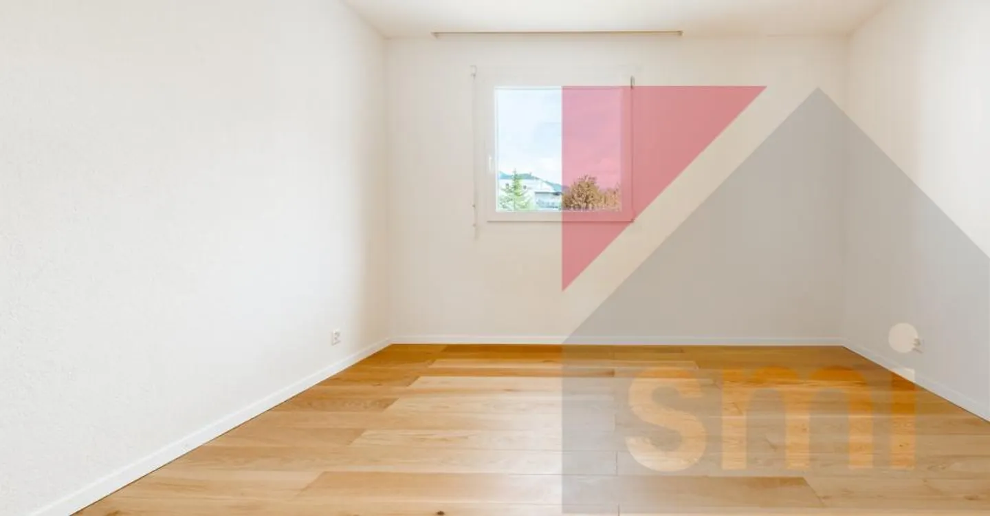 Elegant 3.5-room renovated apartment just steps from the center of Bulle - Photo 3 of 6