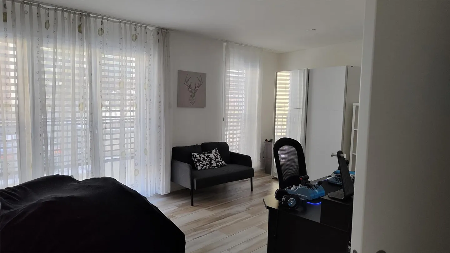 Geräumige moderne Wohnung mit Aussicht - Foto 4 von 10