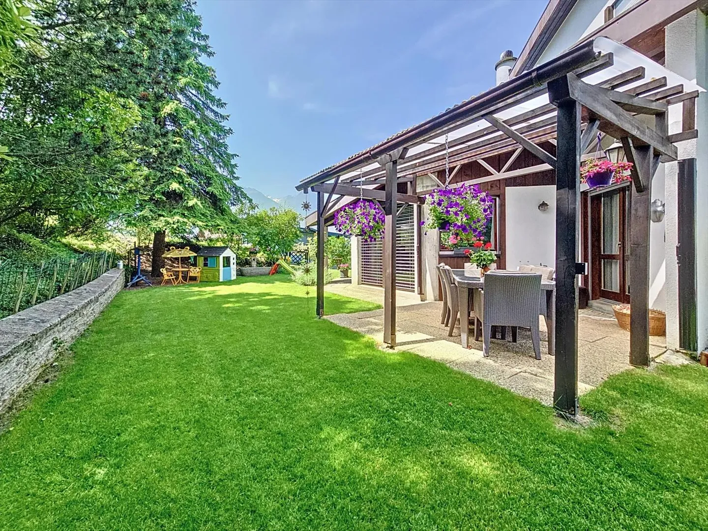 Villa eccezionale con ampio terreno - Foto 13 di 13