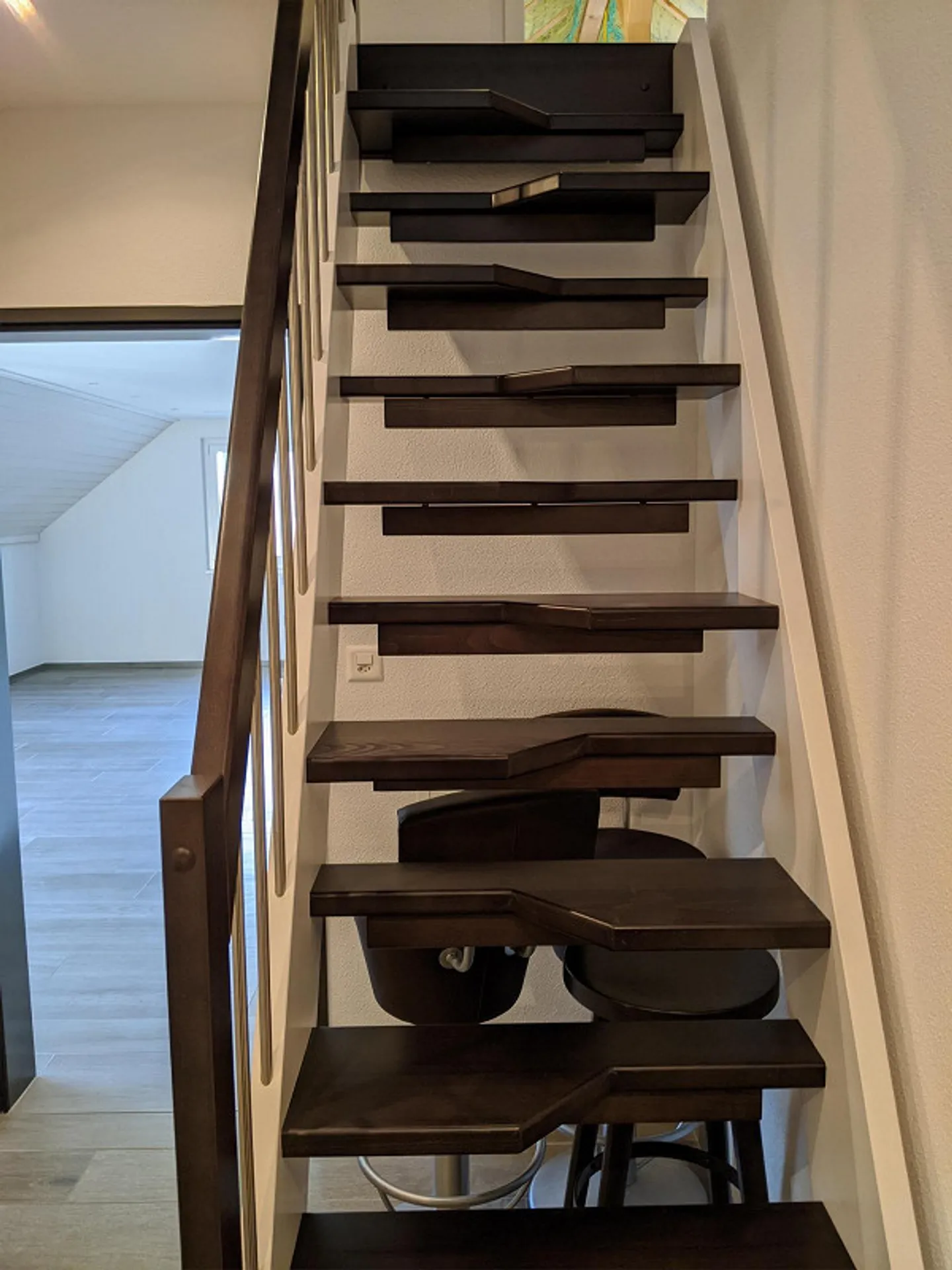 5.5 Room Attic Apartment with Large Balcony and View into the Green - Photo 12 of 25